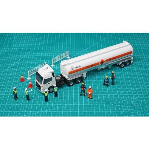 1:76 Die Casting Miniaturas Car Model Toy Body All Alloy Casting Miniature Scene Characters Car Landscape Everything For Layout