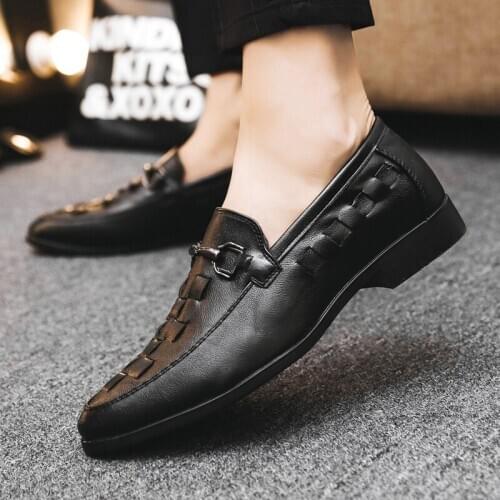 Men Leather Shoes Slip on Casual Shoes party and wedding men loafers leather insole breathable mens smoking slippers