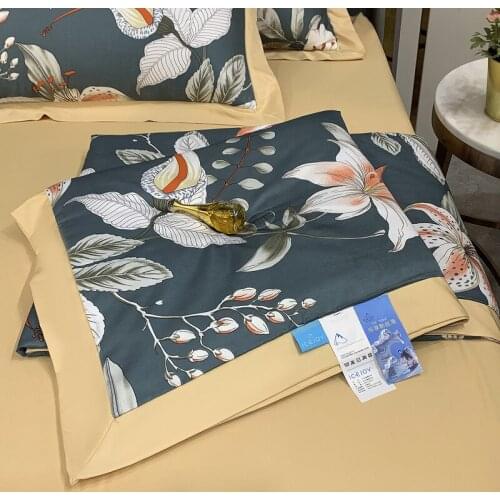 2021 New Style Tencel Summer Quilt 4PCS Washing Tencel High Quality Summer Quilt Comfortable Soft Air Conditioner Blanket