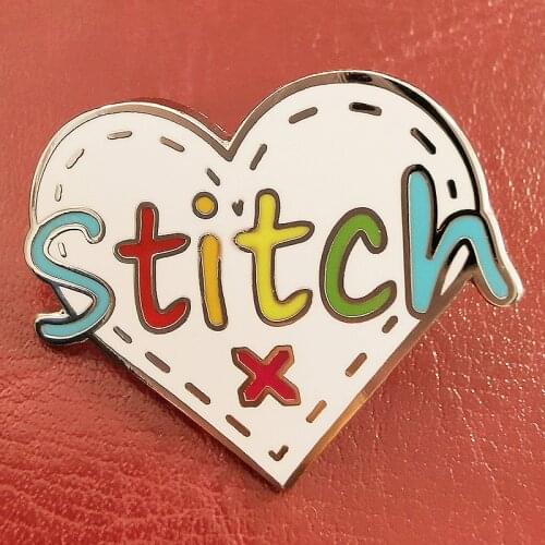 Rainbow Colors Art Stitch Heart Sewing Brooch Pins Enamel Metal Badges Lapel Pin Brooches Jackets Fashion Jewelry Accessories