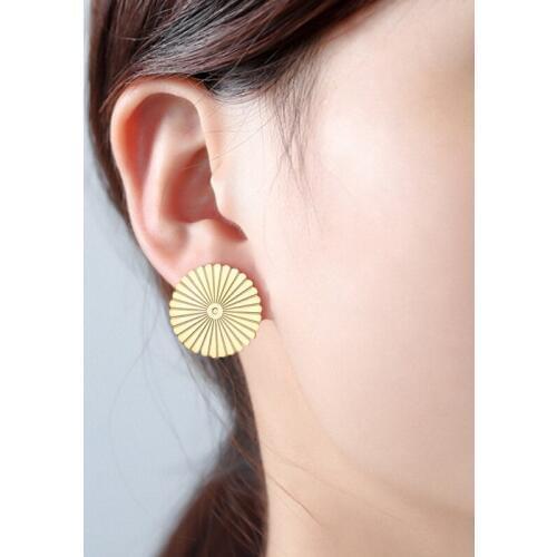 Minimalist Origami Round Kids Earrings Fashion Jewelry Stainless Steel Stud Earrings Pendientes Boucle D'oreille Femme 2019 BFF