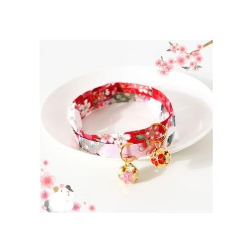 Pet collar cat collar Japanese-style adjustable pet collar flower hollow bell cat dog sling rabbit traction rope