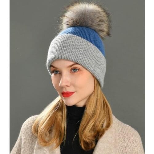Women Spring Hat Big Raccoon Fur Pom Pom Stripe Hat 2018 Elegant Wool Knitted Female Cashmere Cap