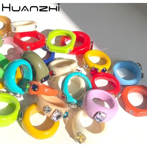 HUANZHI 2021 New Colorful Zircon Rhinestone Geometry Square Transparent Resin Acrylic Rings for Women Girls Jewelry Gifts