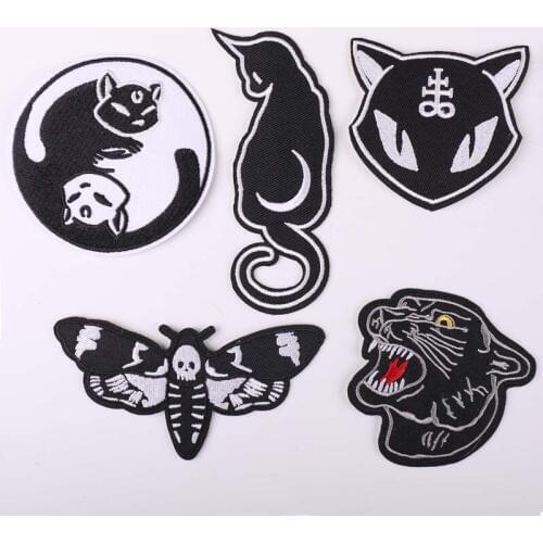 1PCS Black and white Eight Diagrams cat Badge Embroidered Clothing Patch Iron-On Kids Cuffs Neckline DIY Decorative Embroidered