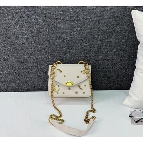 Bag 2020 Vintage Women New Leisure Small Flap Bag Design Rivets Pu Leather Handbag Fashion Female Messenger Bag Shoulder Bags