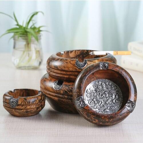 NEWYEARNEW 1piece Retro Ashtray for Car Portable Southeast Asia Hotel with Lid Black Solid Wood Home Decoration
