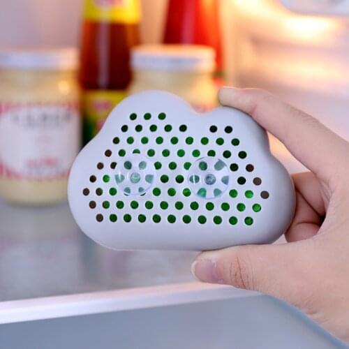 1pcs Cloud-shaped Refrigerator Activated Bamboo Charcoal Deodorant Refrigerator Car Air Purifier Suction Cup Incense Box
