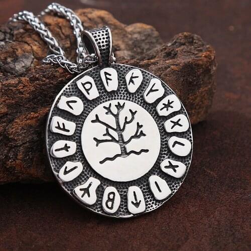 Vintage Stainless Steel Viking Pendant Men Biker Amulet Nordic Odin Rune Pendant Chain Fashion Viking Jewelry Gift Wholesale