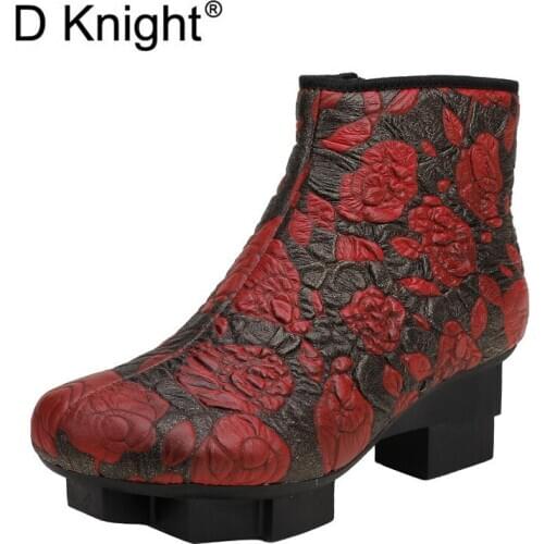 2021 New Genuine Leather Boots Womens Short Boots Retro Printed Fashion Zippers Thick High Heels Ankle Boots For Women Shoes