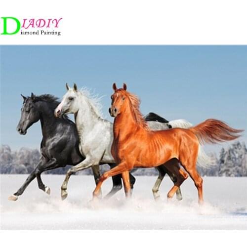 DIADIY 5D Diamond Painting Horse Cross Stitch Animals Mosaic Embroidery Full Set Winter Rhinestone Pictures Decoration Home