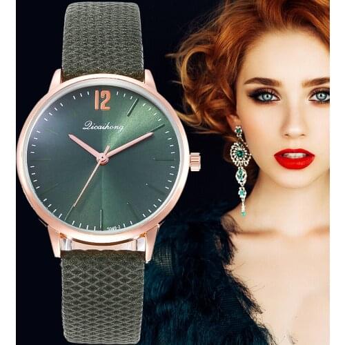 HELUOSHAN Ladies Watch With Leather Strap