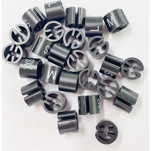 Plastic Size Markers for Hangers Pre-Printed XXS -XL Round Clothes Hanger Tags Black Size Sizers Cubes Disparity Between Sizes