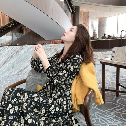 2020 Autumn Winter Women Dress Chiffon Floral Printed Long Bottoming Dress Vintage V Neck Sashes Slim Fit Korean Style Vestidos