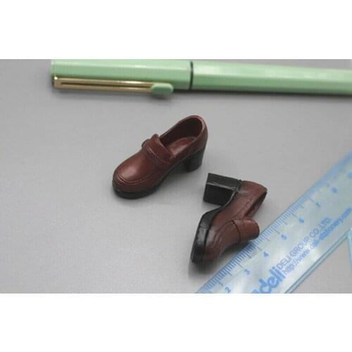 1:6th Brown Student High-heels Shoes Model for 12" Body