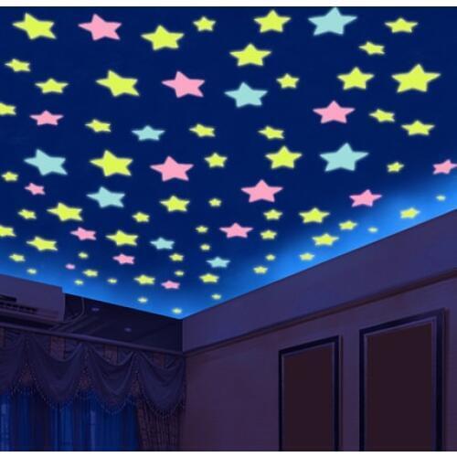 100pcs/bag 3CM&3.8CM Fashion Wonderful Solid Stars Moon Glow in the Dark Kids Bedroom Corridor Ceiling Fluorescent Wall Sticker