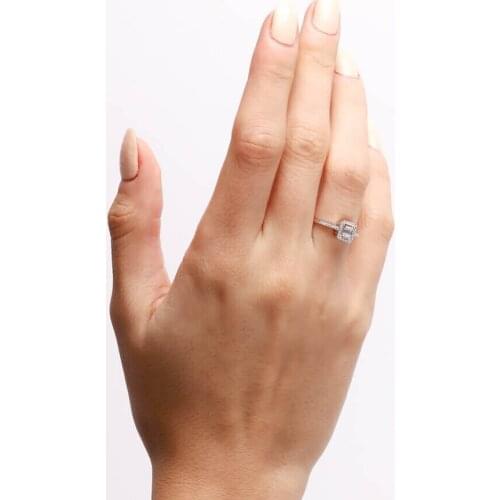 0.15 carat baguette diamond ring F VS2 Color Bright Wholesale Handy Custom Craftsmanship Gift Gold Special Occasions