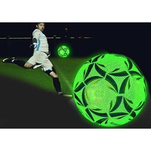 Standard Size 4/5 Glow In Dark Football Ball Soccer Luminate Glowing Soccer PU Reflective Light Night Practice Training Balls
