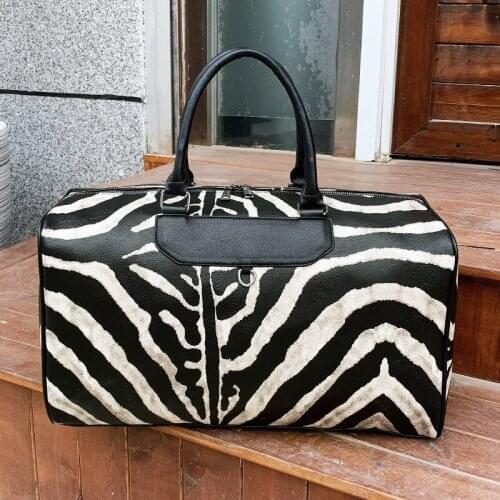 Zebra Stripe Women Travel Duffle Bag Portable Leisure Sport Gym Tote Bag Extra Large Fitness Luggage Bag Femail Weekend Tote BAG