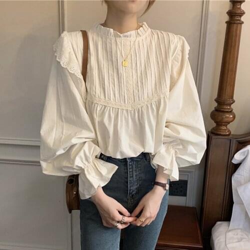 Streetwear Blouse Women Korean Flare Sleeve O Neck Embroidery Cotton Shirts Spring Autumn Blouses Tops blusas mujer