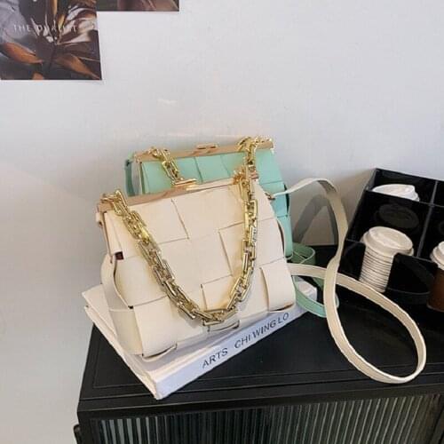 Personalized portable small handbag female summer new trendy fashion woven bucket bag simple messenger bags women purse