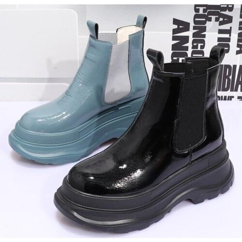 Woman Military Boots Girls Ankle Shoes Women Platform Flats Ladies Patent Leather Chelsea Boots Female Brand Motorcycle Boots