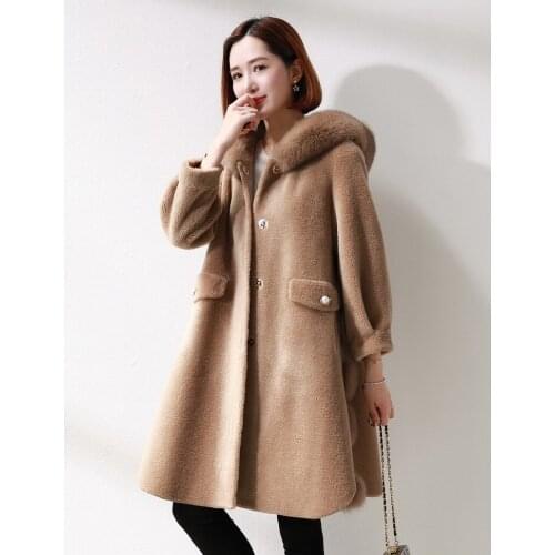 Womens Real Fur Coat Winter Warm Sheep Shearing Overcoat Women Hoody Real Fox Collar Long Windproof Parka LX2468