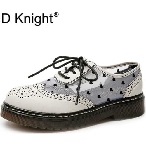 Summer Womens Oxfords Shoes 2021 New In Mesh Hollow Breathable Lady Brogues Flats Shoes Korean Casual Flat Platform White Shoes