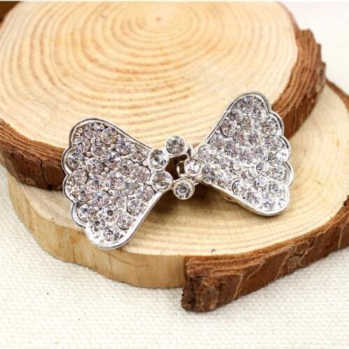 15122148 ,1 pair, very beautiful fashion Fur buttons, coat buttons. Rhinestone buttons. Platypus glass with a diamond buckle