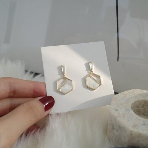 Stud Earrings for WomenShell Hexagon Fashion Tassel Earrings Jewelry Accessories Wholesale