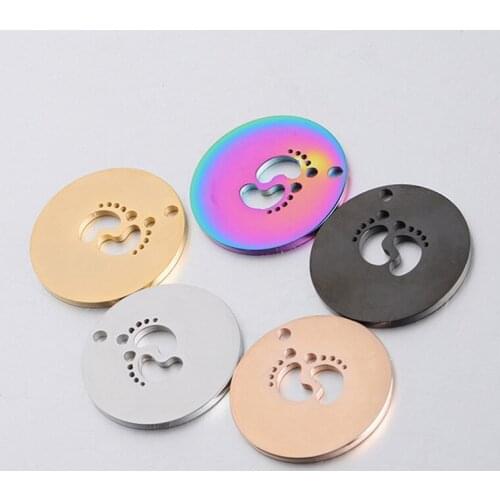 5pcs/lot 316 Stainless Steel Cute Baby Foot Print Hollow Round Charm 22mm Decoration 5 Colors Steel Pendants DIY Jewlery Making