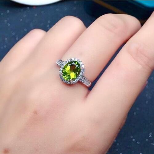 2ct 7mm * 9mm VVS grade natural peridot ring for party solid 925 silver peridot silver ring fashion 925 silver peridot jewelry