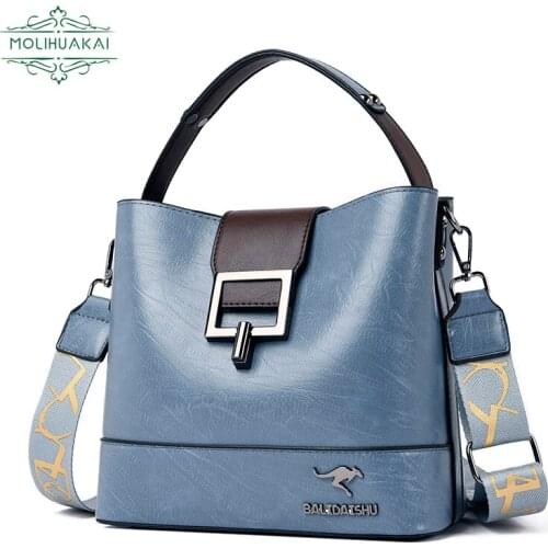 2021 Top Handbag Summer Bags Large Capacity Luxury Handbag female Bags Designer Lady Soft Leather Diagonal Bag ladys Bag A Main