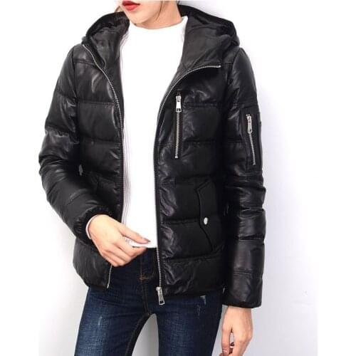 YueYueAngel Women's Sheepskin Coats With A Hood