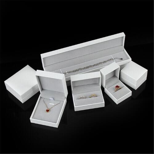 Gift Packaging Box Earring Engagement Right Angle Bracelet-pendant-earrings Boxes High-grade White Leather Paper Jewelry Box