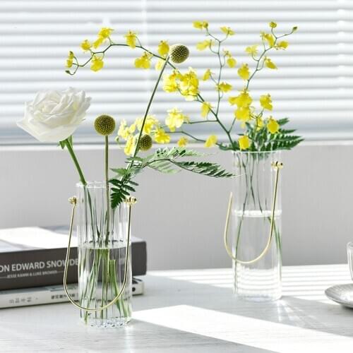 Ins Portable Transparent Corrugated Glass Vase Simple and Creative Striped Flower Home Gardening Decorative Vase