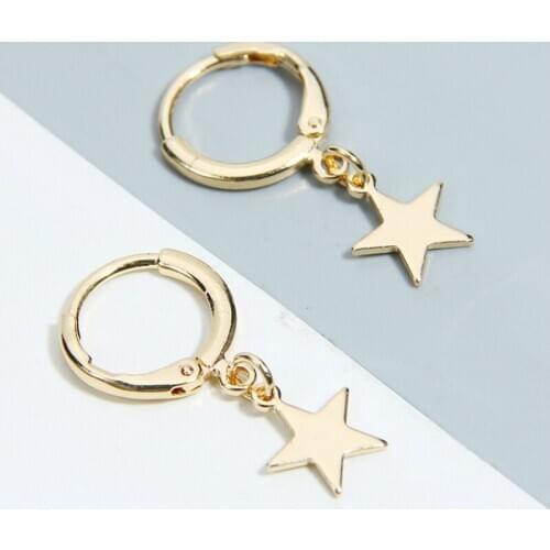 New Fashion Five-pointed Star Studs Best Selling Simple Popular Gold Stars Earrings Jewelry Wholesale Earrings For Women