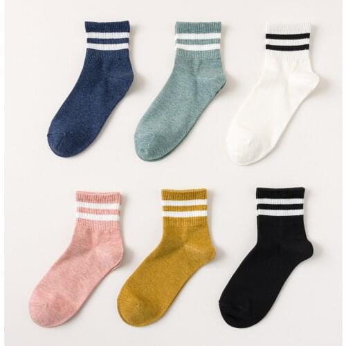 Autumn and winter new style female college wind bar cotton socks Japanese style super soft yarn tide socks
