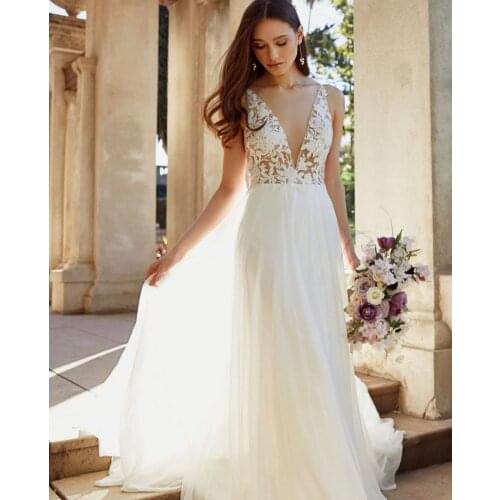 Wedding Dress A-Line V-Neck Tank Lace Appliques Sequined Beads Backless Tulle Floor Length Sweep Train Elegant Bride Gown New