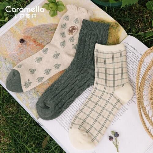 2020 Caramella Cartoon Bear Women Socks 3pairs/lot Winter Autumn New Socks Green Cotton Short Socks Lady Socks Sweet Lace Socks