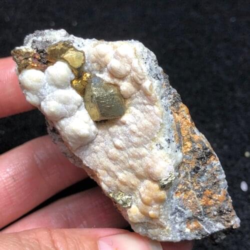 145.2gNatural chalcopyrite and mica crystal mineral stone home decoration ring vein healing geological teaching ornaments