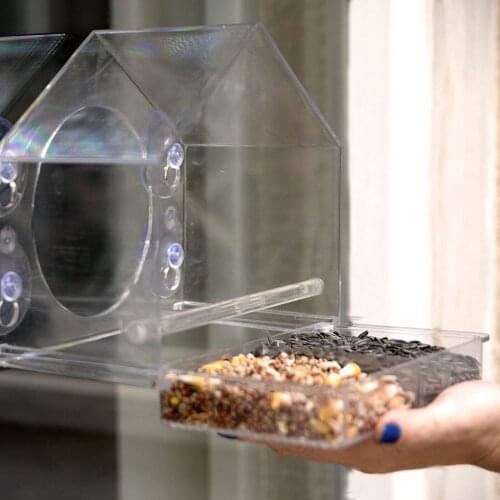 1PCS Window Birds House Feeder Outdoor House Shape Bird Feeder Feeder Family Hanging Window Bird Feeder for Outdoors Songbird