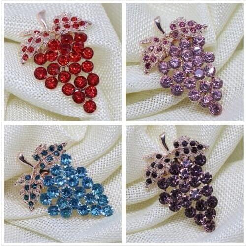 Beautiful multicolor rhinestone fruit grape crystal brooch pins for women noble exquisite rose gold-color jewelry K