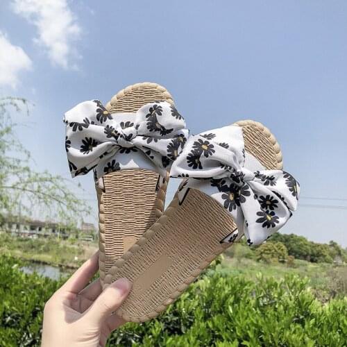 JARYCORN Summer comfortable breathable cool slippers net infrared i slip flat bottom fairy bow flip flop Little Daisy Sandals