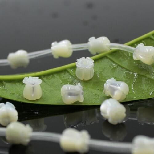 Natural White butterfly shell flower beads giant clam tulip Loose charm Gemstone For Jewelry Making DIY Earrings Bracelet