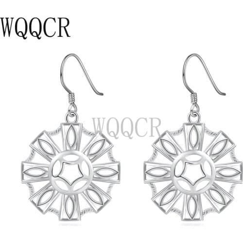 WQQCR Hot Sale 925 Silver Color Fashion Geometric Hollow Carving Shape Earring Jewelry Ladies Earring Earring Gift