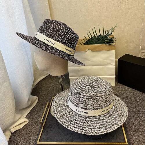 Retro Flat top Big Straw Hat Ladies Sun Hats Travel Holiday Visor Hats Vintage Women Beach Hat Black And White With Love Me Belt