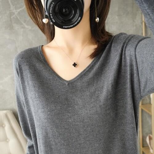 Spring and summer T-shirt set V-neck sweater womens 100% pure wool long-sleeved slim lazy knit bottoming shirt short coat