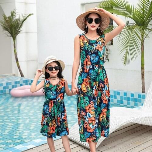 2021 Summer Kids Girl Family Matching Dresses Amily Set Flower Mom And Daughter Bohemia Dress Mommy And Me Clothes Fashion Women