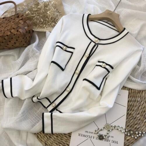 Knitted Top Womens 2021 Spring And Autumn New Short Versatile Cardigan Long Sleeve Top